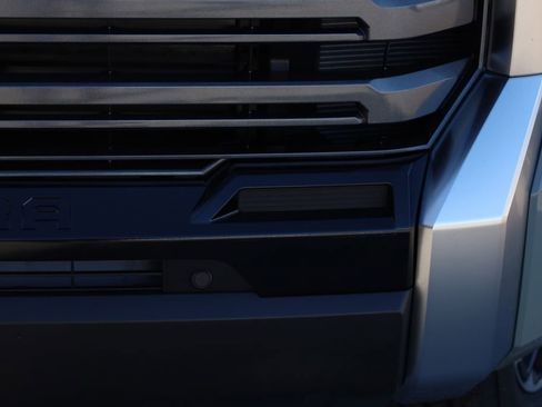 New 2026 Toyota Tundra Limited image 2