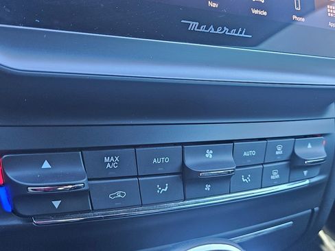 Used 2021 Maserati Ghibli S GranSport Q4 image 17