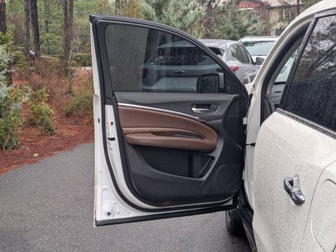 Used 2017 Acura MDX FWD w/ Advance Package image 20