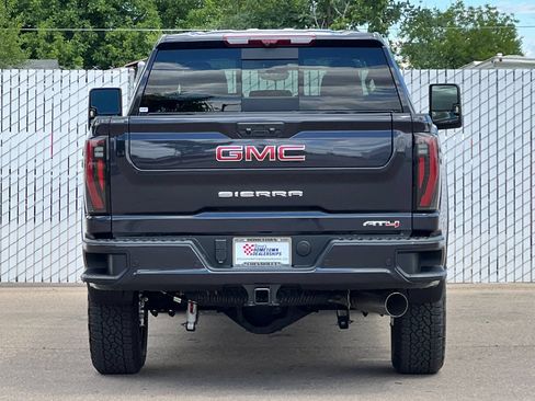 New 2026 GMC Sierra 2500 AT4 w/ AT4 Premium Plus Package AWD/4WD image 5