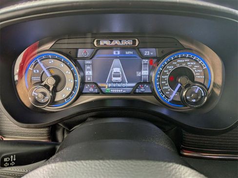 Used 2019 RAM 1500 Limited image 17