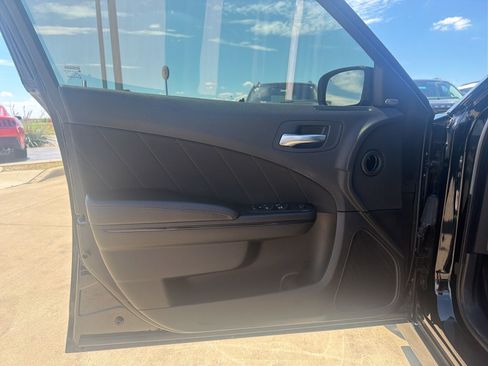 Used 2022 Dodge Charger R/T w/ Blacktop Package RWD image 13
