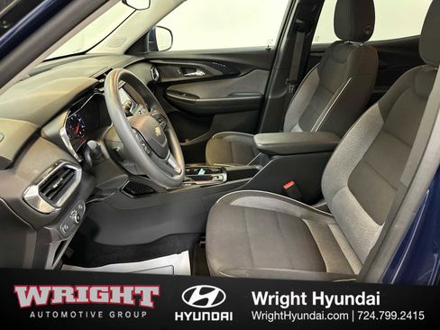 Used 2023 Chevrolet TrailBlazer LT image 11