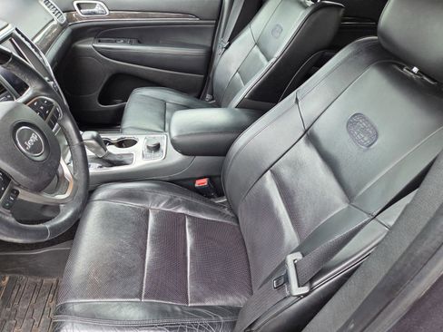 Used 2018 Jeep Grand Cherokee Overland image 9