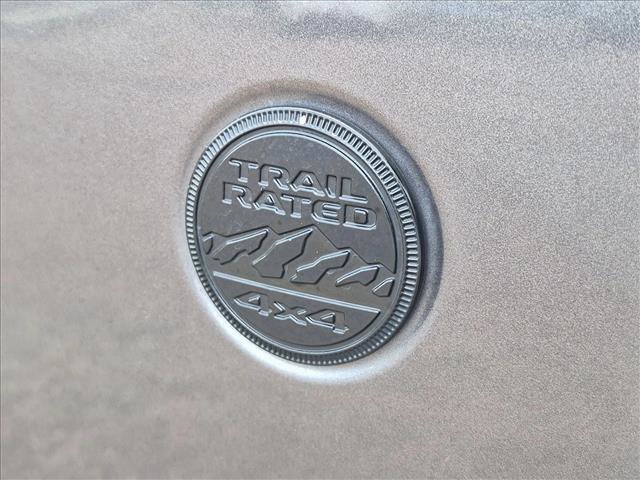 Used 2021 Jeep Wrangler Unlimited Sport AWD/4WD image 11