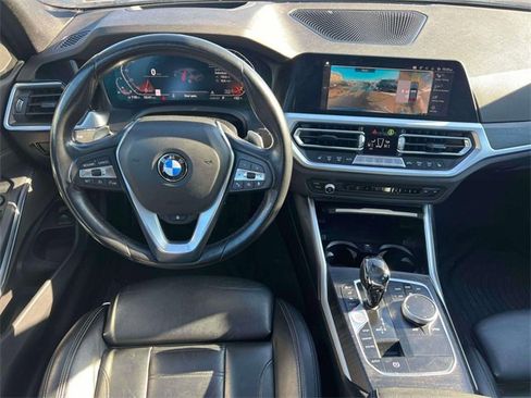 Used 2019 BMW 330i xDrive Sedan w/ Premium Package image 12
