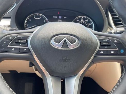Used 2022 INFINITI QX50 Sensory image 18