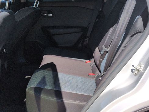 Certified 2023 Nissan Rogue SV image 28