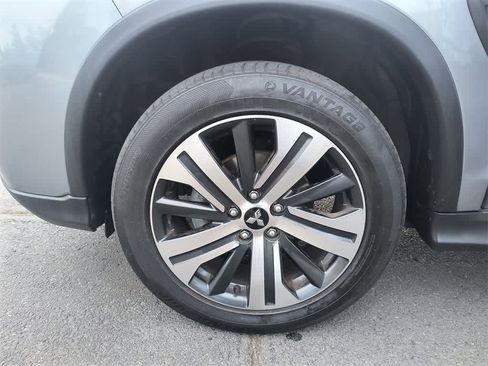 Used 2020 Mitsubishi Outlander Sport ES image 10