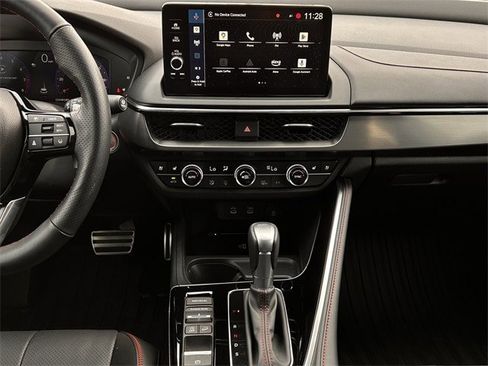Certified 2025 Acura ADX A-Spec image 17
