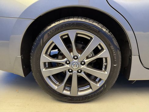 Used 2018 Nissan Altima 2.5 SR w/ SR Special Edition image 9