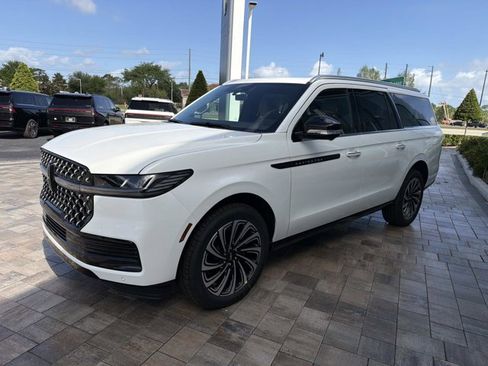 New 2026 Lincoln Navigator L Black Label AWD/4WD image 5