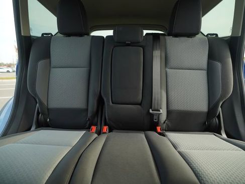 Used 2017 Ford Escape SE w/ SE Cold Weather Package image 34