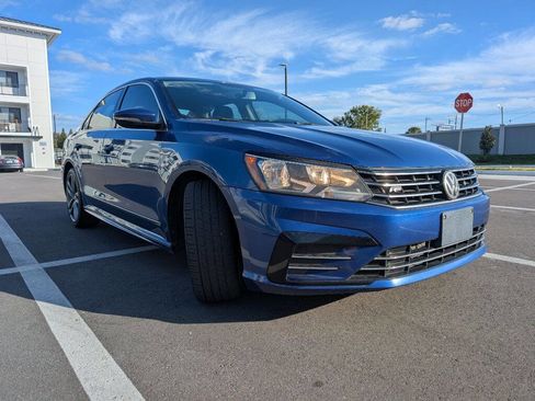 Used 2017 Volkswagen Passat 1.8T R-Line image 4