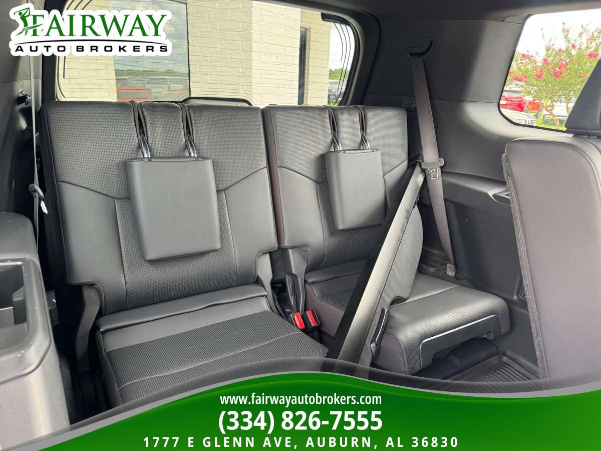 Used 2024 Lexus GX 550 w/ Accessory Package (Z1) AWD/4WD image 14