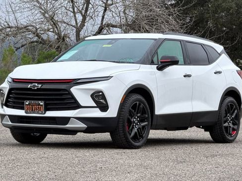 Certified 2025 Chevrolet Blazer LT w/ Redline Edition image 8