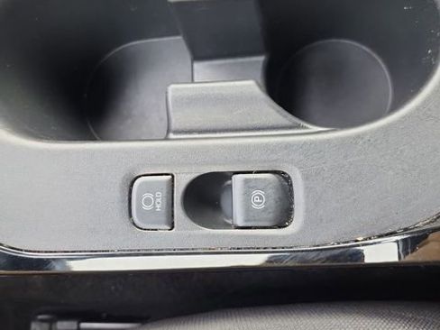 Used 2023 Toyota Corolla SE image 22