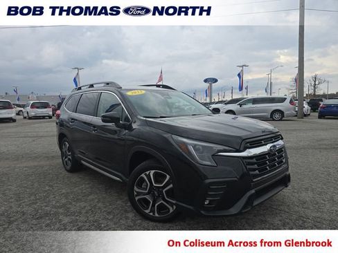 Used 2023 Subaru Ascent Limited image 1