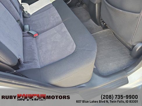 Used 2003 Mitsubishi Outlander XLS image 28