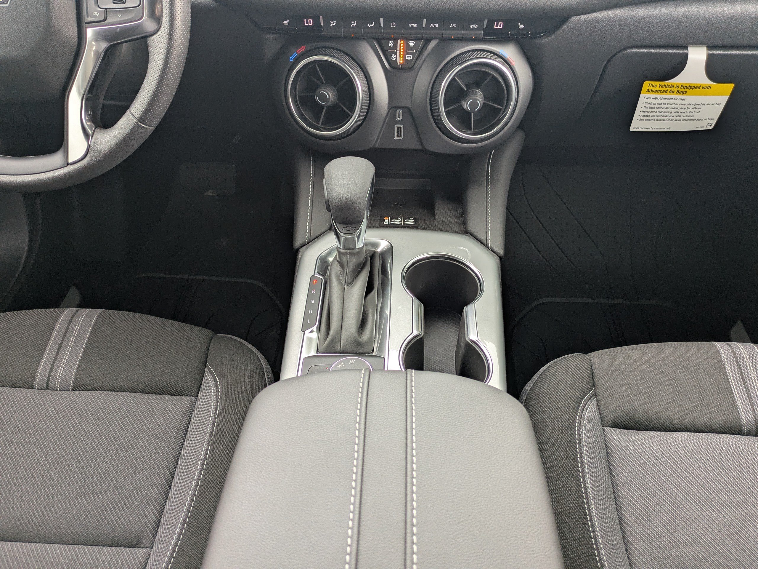 New 2026 Chevrolet Blazer LT w/ Convenience Package FWD image 19