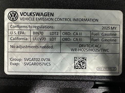 Used 2025 Volkswagen Atlas SE image 72