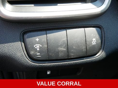 Used 2017 Kia Sorento AWD w/ LX Convenience Package image 13