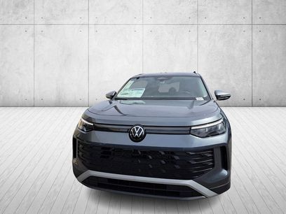 New 2025 Volkswagen Tiguan S