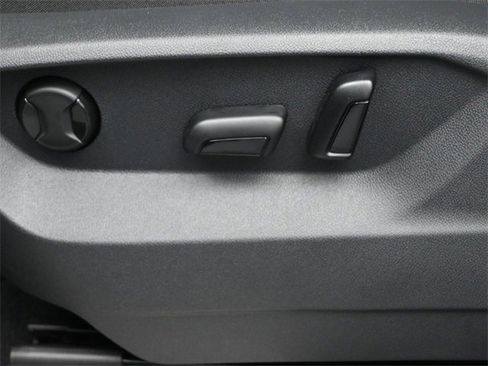 New 2026 Volkswagen Atlas SE image 20