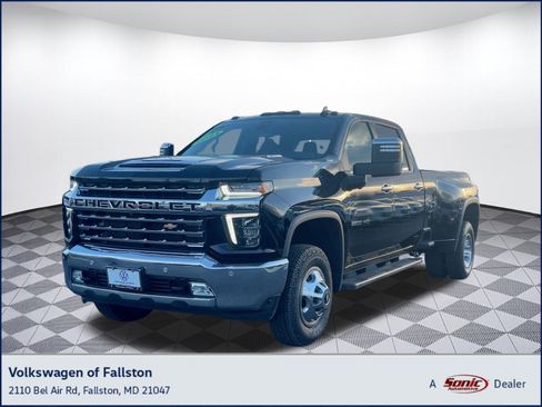 Used 2021 Chevrolet Silverado 3500 LTZ w/ LTZ Plus Package image 1