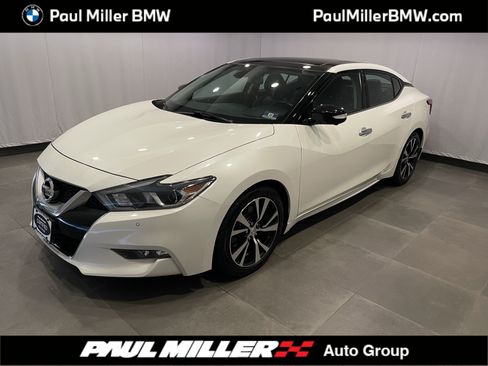 Used 2017 Nissan Maxima Platinum FWD image 1