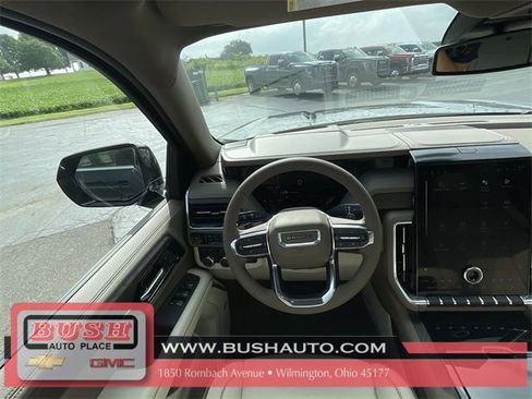 New 2025 GMC Yukon Denali w/ Sun & Power Step Package image 10