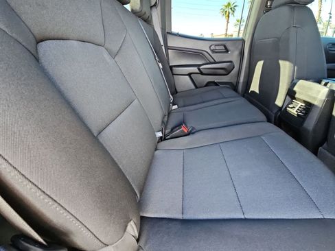 Used 2024 Chevrolet Colorado Trail Boss w/ Technology Package image 17