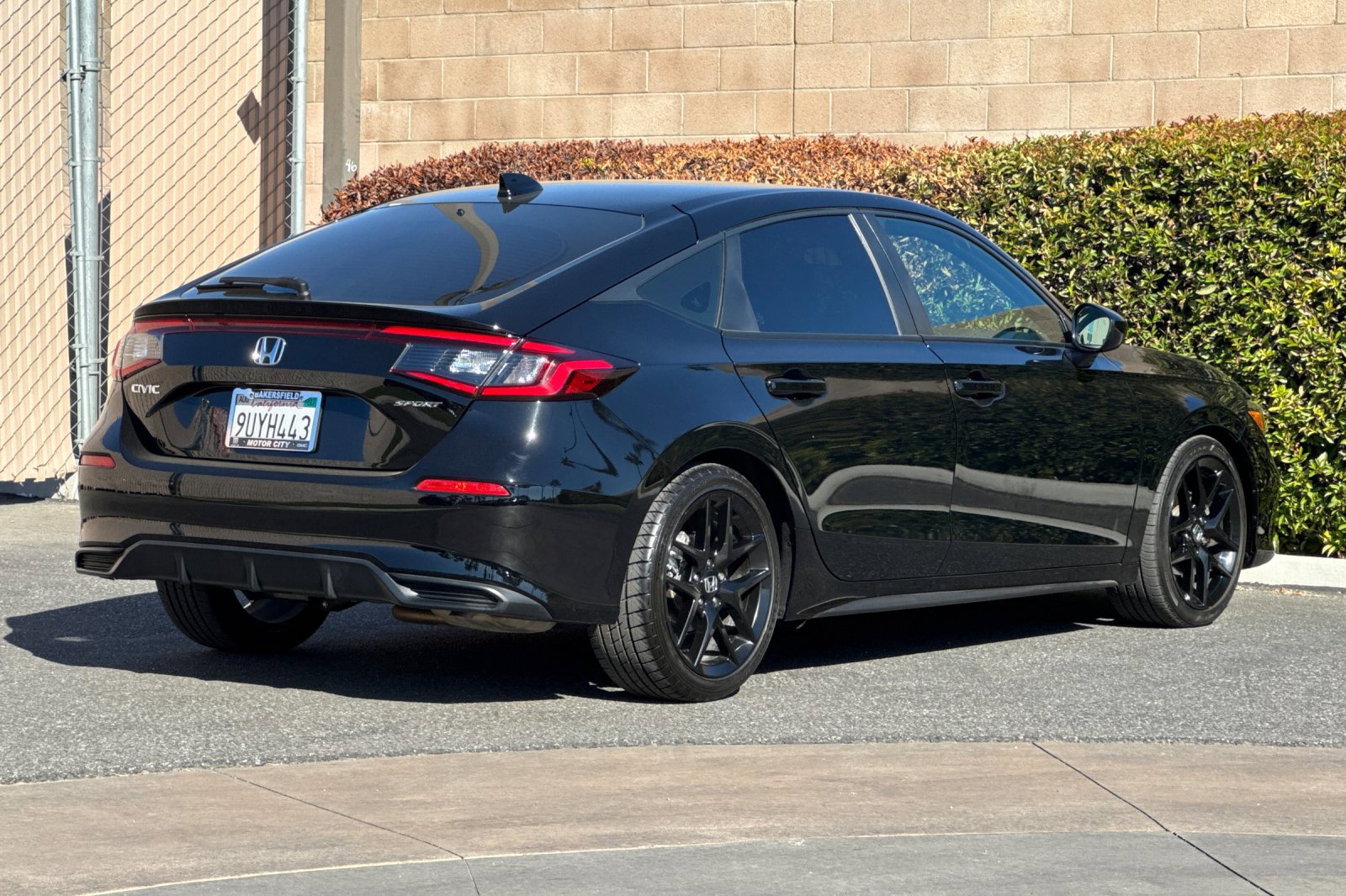Used 2025 Honda Civic Sport image 4