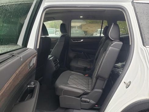 New 2026 Volkswagen Atlas SEL Premium R-Line AWD/4WD image 7