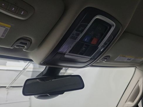 Used 2024 RAM 3500 Laramie image 13