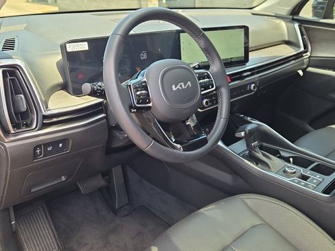 Certified 2025 Kia Sorento X-Line EX AWD/4WD image 55