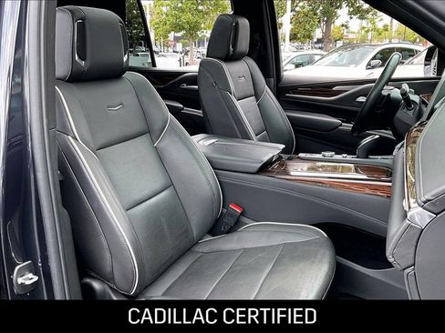 Certified 2023 Cadillac Escalade Premium Luxury AWD/4WD image 9