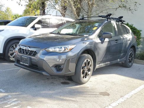 Used 2021 Subaru Crosstrek 2.0i image 4
