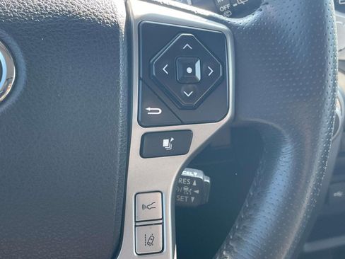 Used 2020 Toyota 4Runner Limited RWD image 23