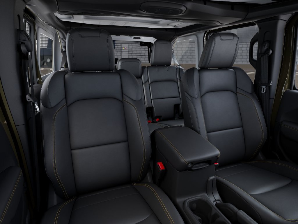 New 2026 Jeep Wrangler Unlimited Sahara AWD/4WD image 17