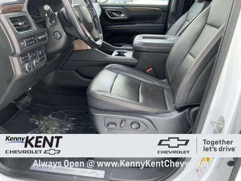 Certified 2022 Chevrolet Tahoe High Country w/ Premium Package image 28