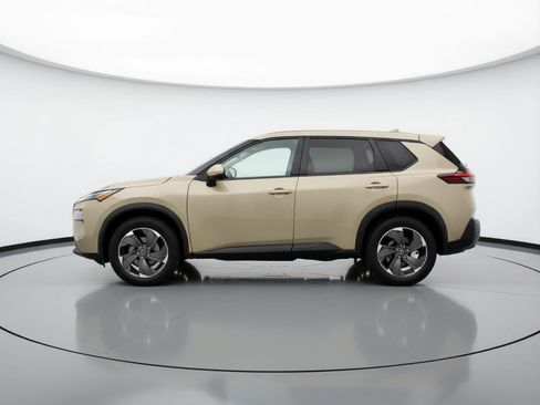 Used 2025 Nissan Rogue SV image 5