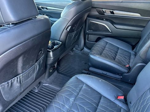 Used 2024 Kia Telluride SX Prestige X-Line image 14
