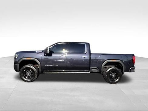 Used 2024 GMC Sierra 2500 Denali w/ Denali Reserve Package AWD/4WD image 3