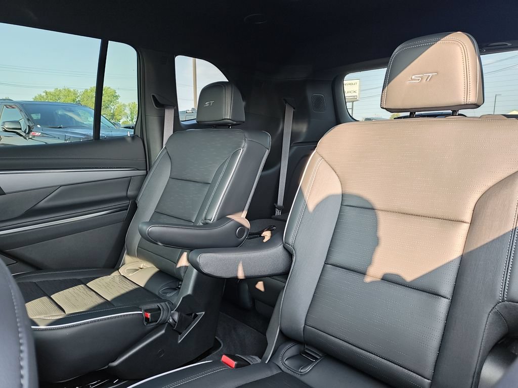 New 2026 Buick Enclave Sport Touring FWD image 14