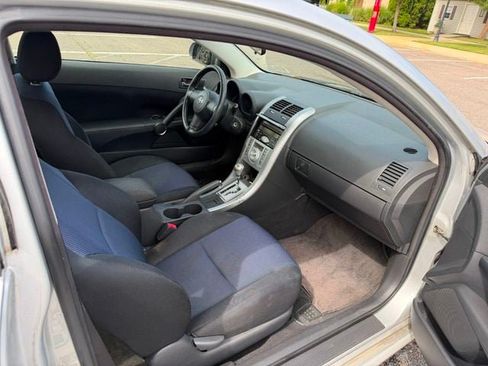 Used 2005 Scion tC FWD image 10
