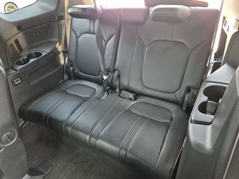 Used 2024 Honda Pilot TrailSport image 23