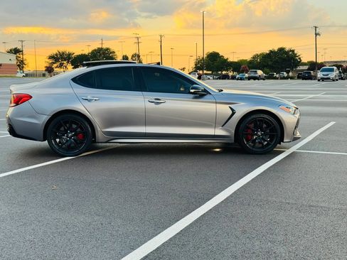 Used 2020 Genesis G70 3.3T RWD image 7