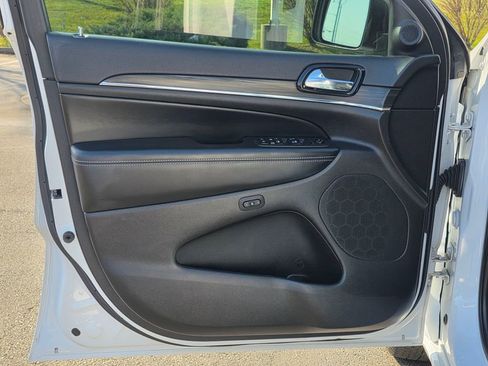 Used 2021 Jeep Grand Cherokee Limited w/ Quick Order Package 28K 80th image 12