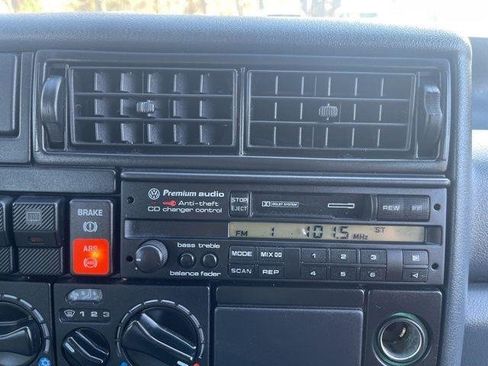 Used 1993 Volkswagen Eurovan GL image 29